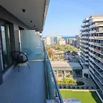 Yaya Pool And By Alezzi Odyssey Apartment