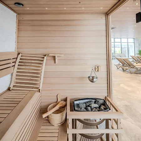 Apartment Yaya Pool And By Alezzi Odyssey *