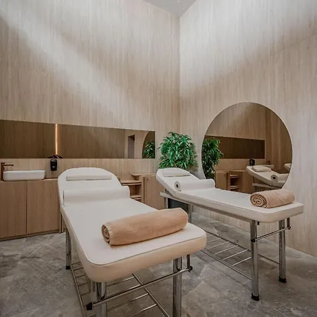 Yaya Pool&spa By Alezzi Odyssey *