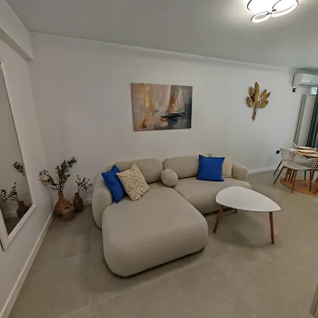 Yaya Pool&spa By Alezzi Odyssey Daire Mamaia