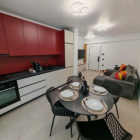 Apartment Yaya Pool And By Alezzi Odyssey Mamaia