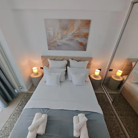 Yaya Pool&spa By Alezzi Odyssey * Mamaia