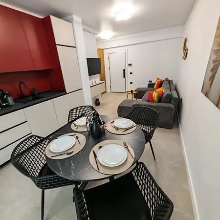 Yaya Pool&spa By Alezzi Odyssey *