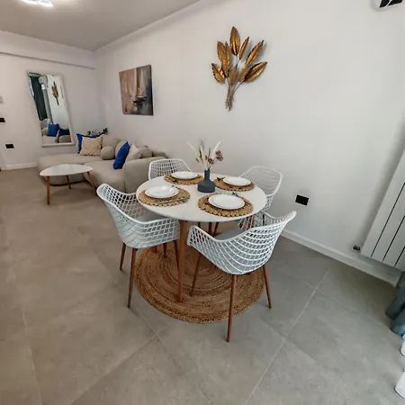 Apartament Yaya Pool And By Alezzi Odyssey Mamaja