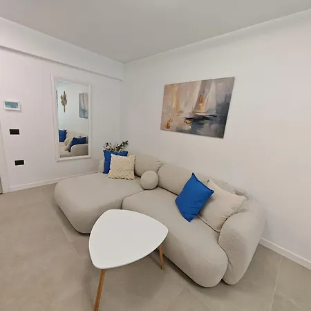 Daire Yaya Pool&spa By Alezzi Odyssey Mamaia