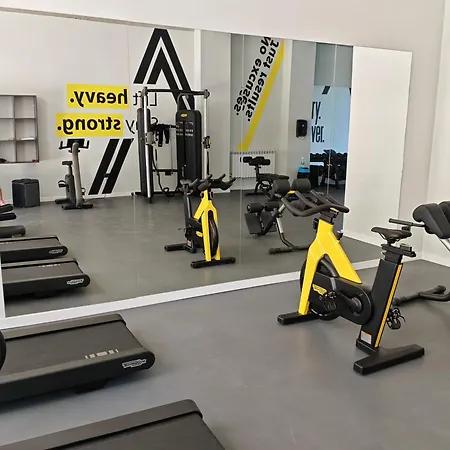 Yaya Pool And By Alezzi Odyssey *