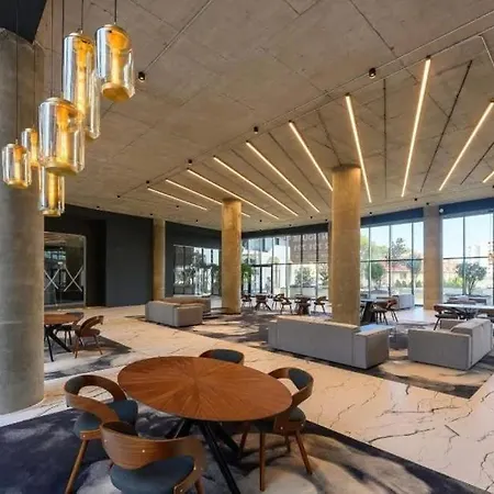 Yaya Pool And By Alezzi Odyssey Mamaia