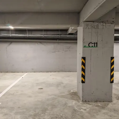 Yaya Pool And By Alezzi Odyssey Apartment